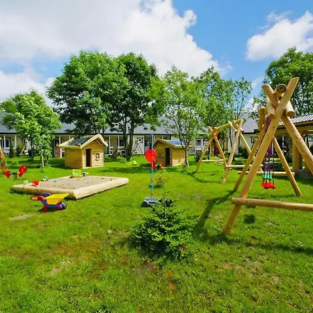 In Near Seaside Apartamento Rusinowo (Slawno)