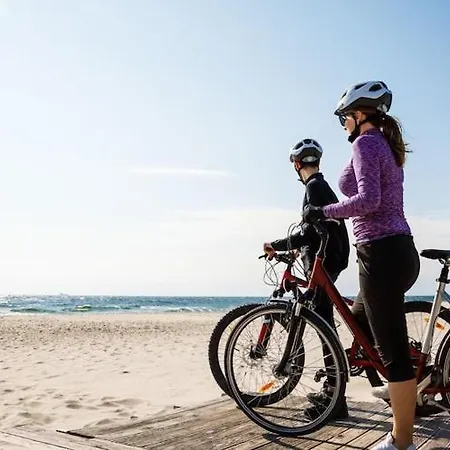 In Near Seaside Apartamento Rusinowo (Slawno)