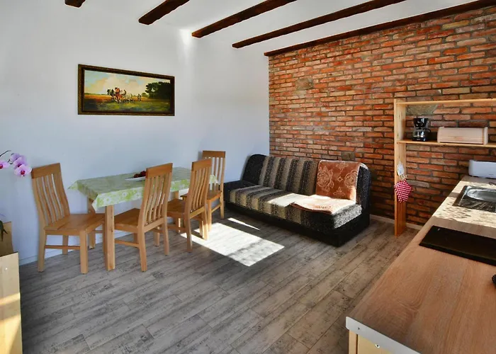 In Near Seaside Rusinowo (Slawno)